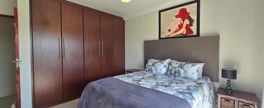 6 Bedroom Property for Sale in Franskraal Western Cape